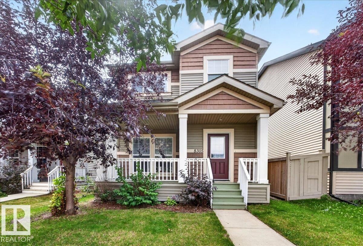 Property Photo:  8305 Ellis Crescent NW  AB T6M 2N5 