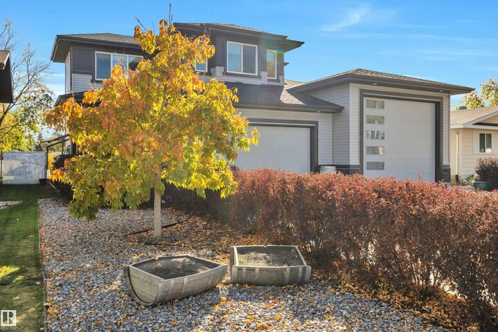 Property Photo: 5109 57 Avenue AB T9E 5S4