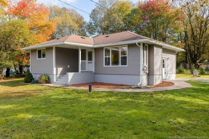 Property Photo:  222 Gondola Point Road  NB E2E 2A3 