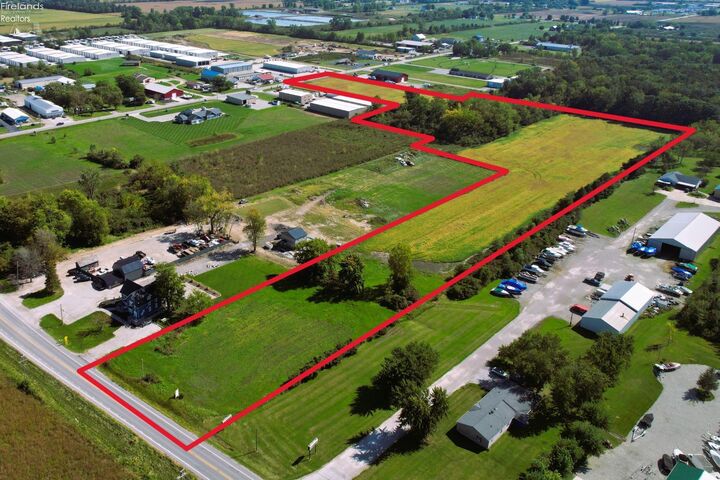 Property Photo: 5216 E Harbor Road OH 43452