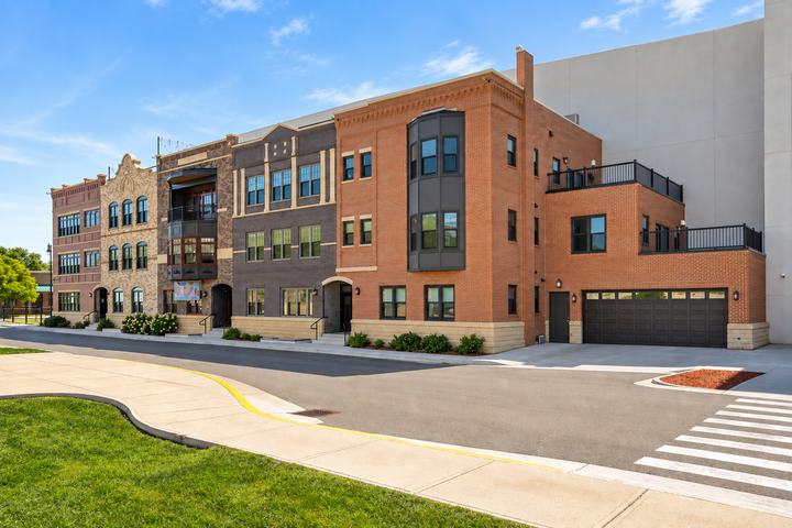 Property Photo:  412 5th Street N  ND 58102 