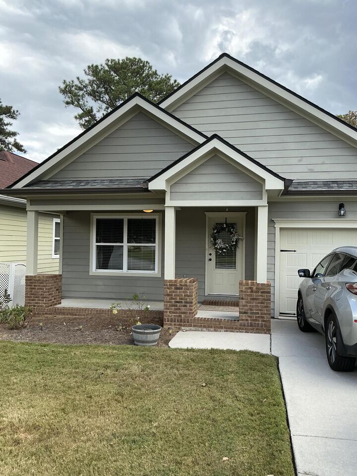 Property Photo: 104 Battle Farm Court GA 30739