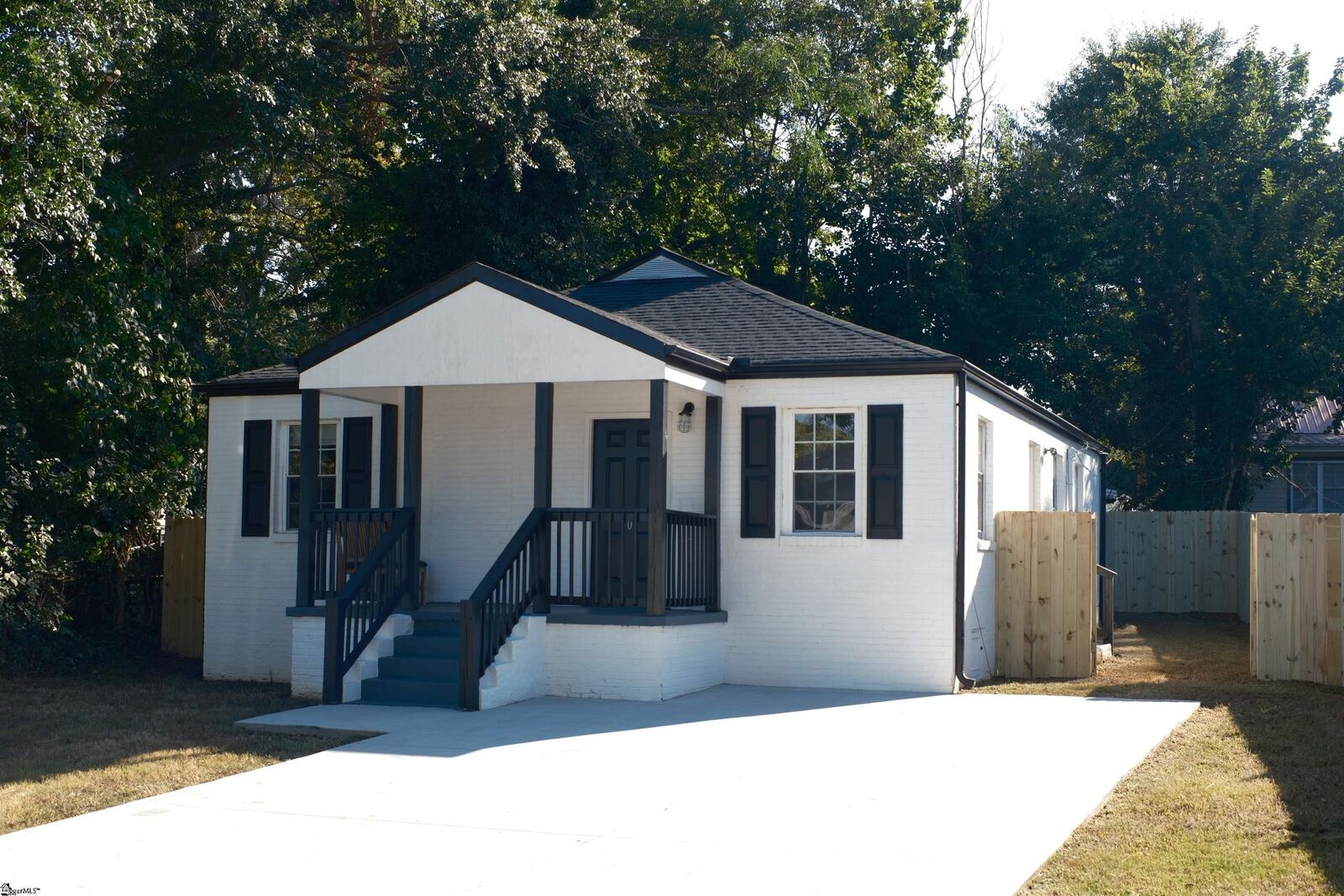 Property Photo:  401 Fair Street  SC 29609 