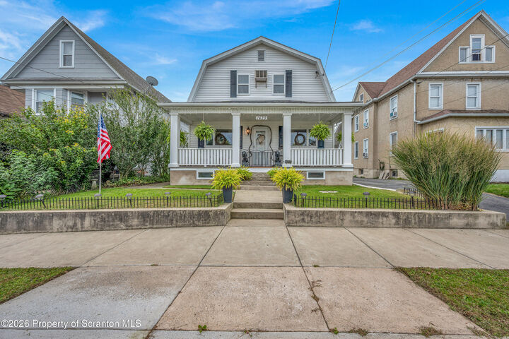 Property Photo:  1429 Elizabeth Street  PA 18504 