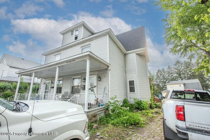Property Photo:  947 William Street 2  PA 18641 