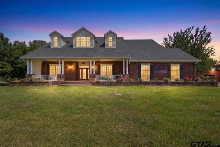 Property Photo:  15176 County Road 472  TX 75706 