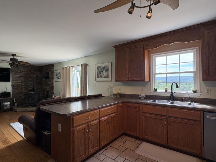 Property Photo: 350 Deer Point Rd WV 24938