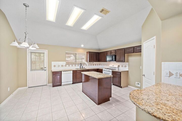 Property Photo:  17110 Ginger Fields Lane  TX 77377 