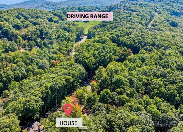 Property Photo:  707 Pine Ridge Road  NC 28604 