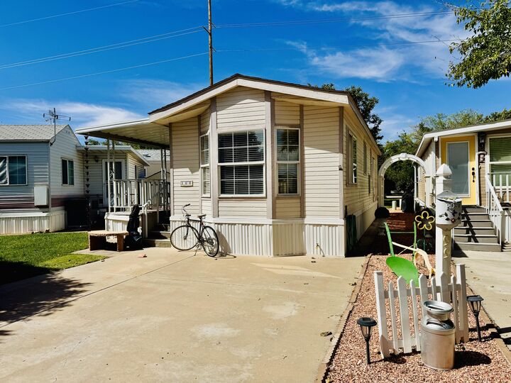 Property Photo:  1160 E Telegraph St #100  UT 84780 