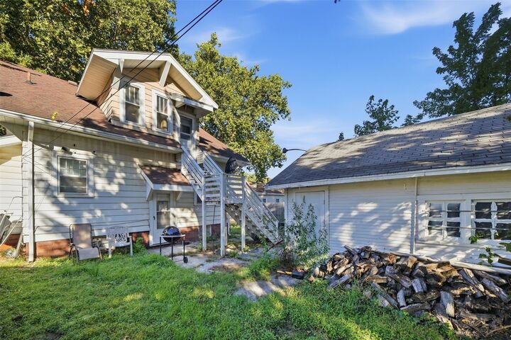 Property Photo:  4021 6th Avenue  IA 50313 