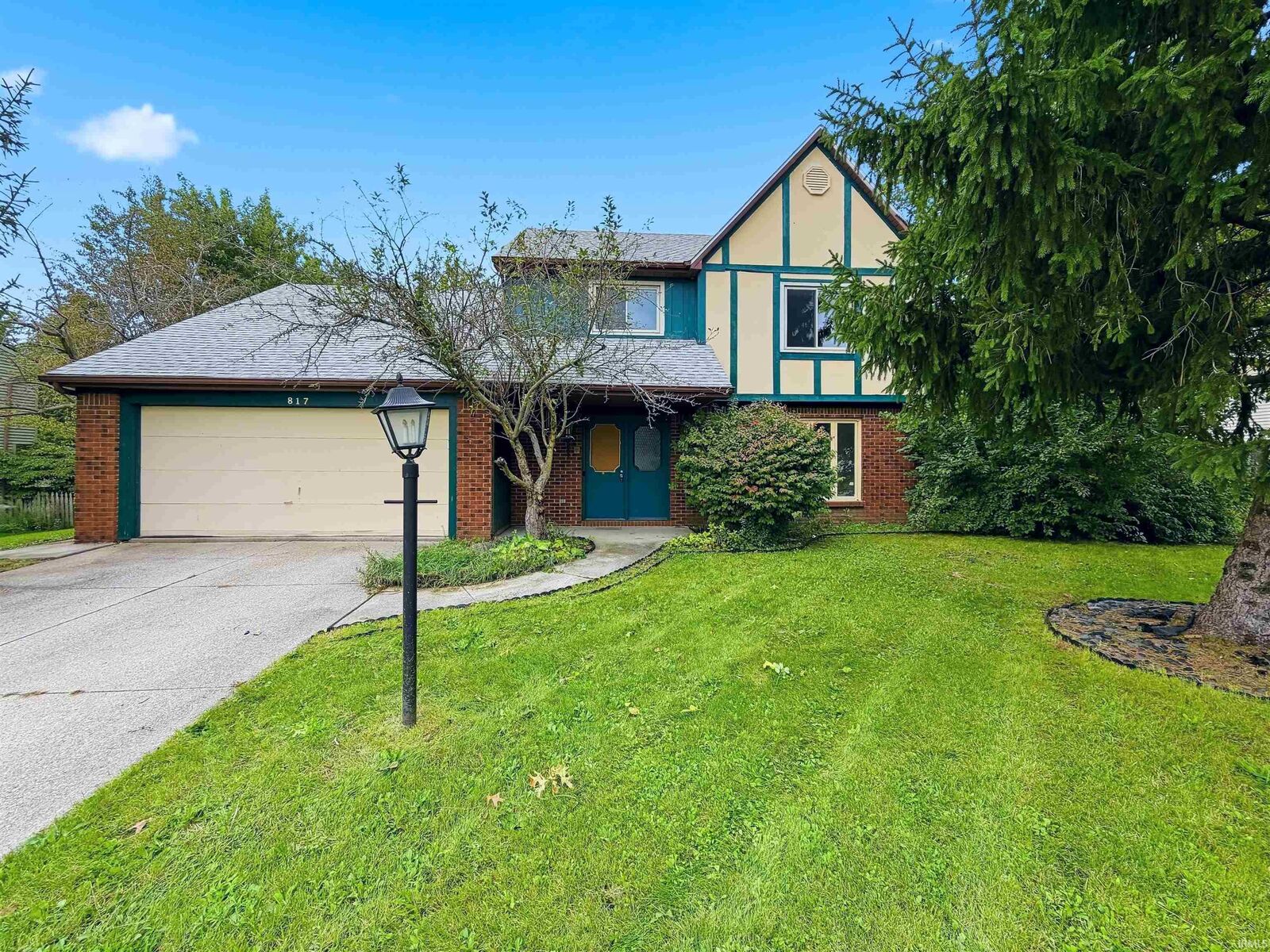 Property Photo:  817 Valdosta Drive  IN 46825 