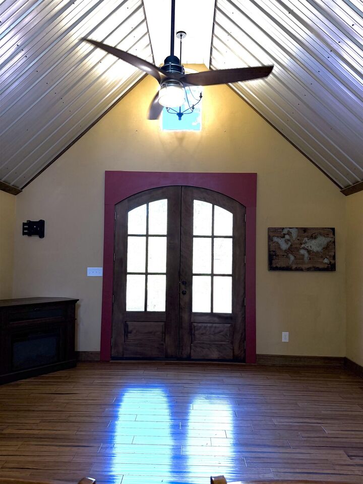 Property Photo: 600 Hall Rd TX 75563