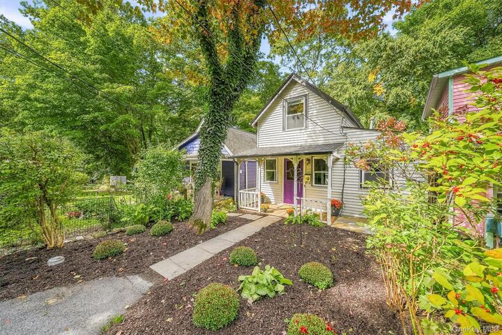 Property Photo: 30 Campwoods Grounds NY 10562
