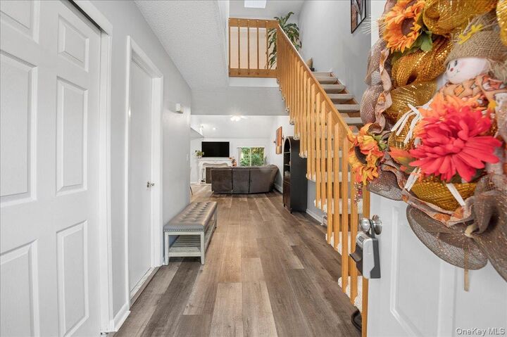 Property Photo: 82 Cornwall Circle NY 10598
