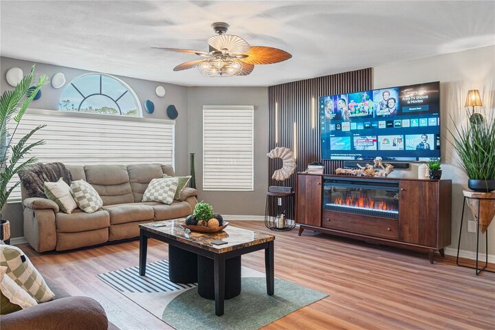 Property Photo:  2476 Sweetwater Club Circle 107  FL 34746 