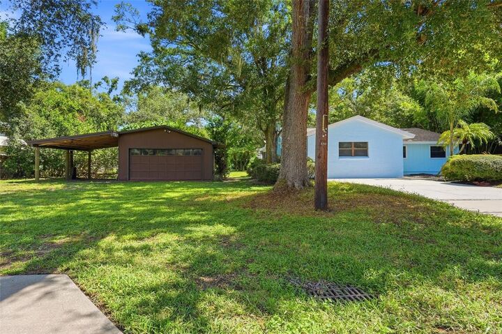 Property Photo: 1721 Dorchester Road FL 33764