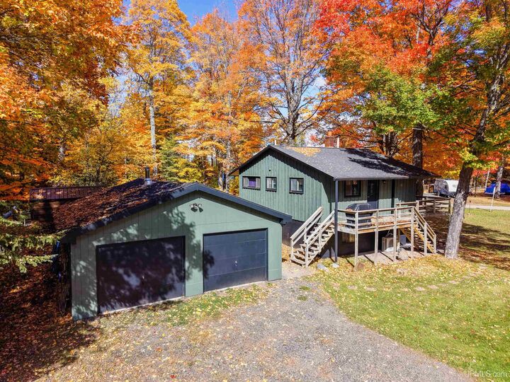 Property Photo:  21745 Birch Drive  MI 49861 
