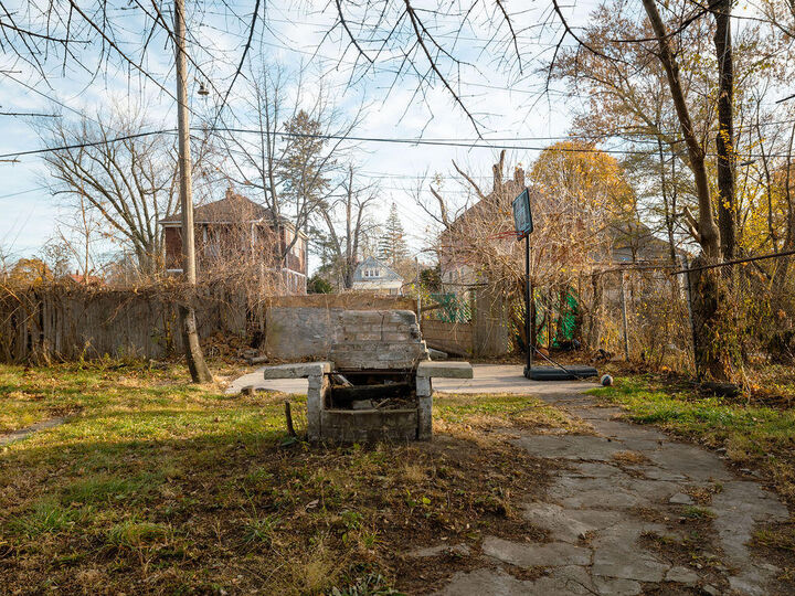 Property Photo: 5062 Parker Street MI 48213
