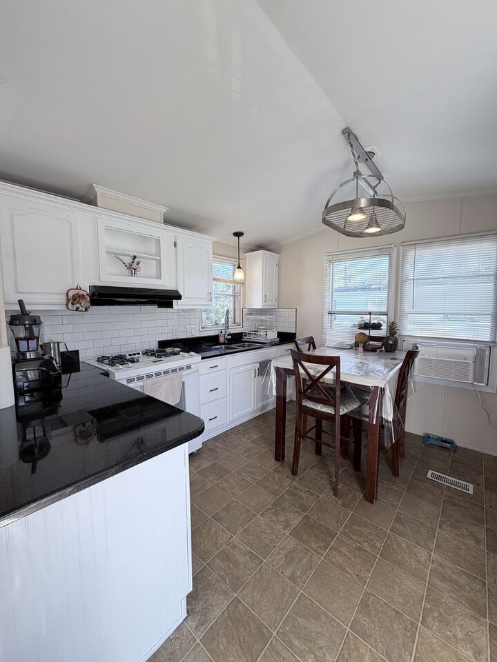 Property Photo: 232 Central Skokie Road 232 IL 60044