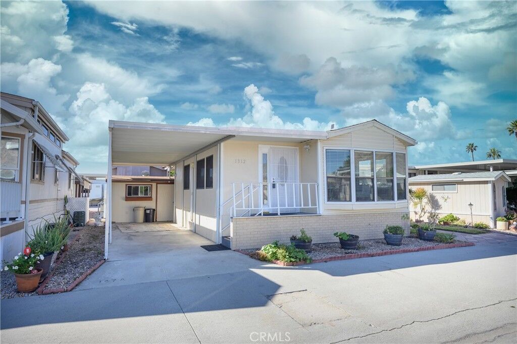 Property Photo:  1312 Discovery Drive  CA 92583 