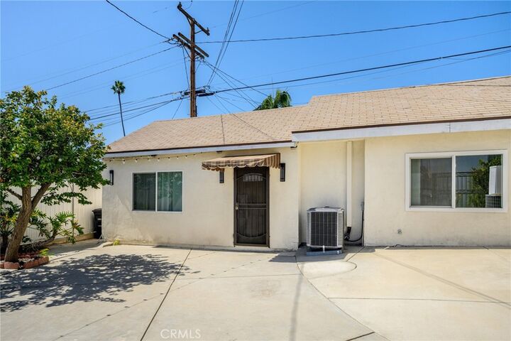 Property Photo:  1020 Olmsted A  CA 91202 