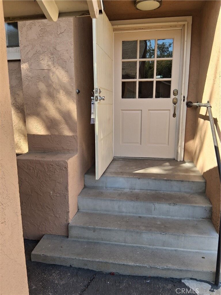 Property Photo:  723 Montana  CA 91016 