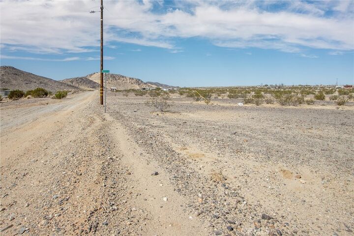 Property Photo:  68700 Michael Way  CA 92277 
