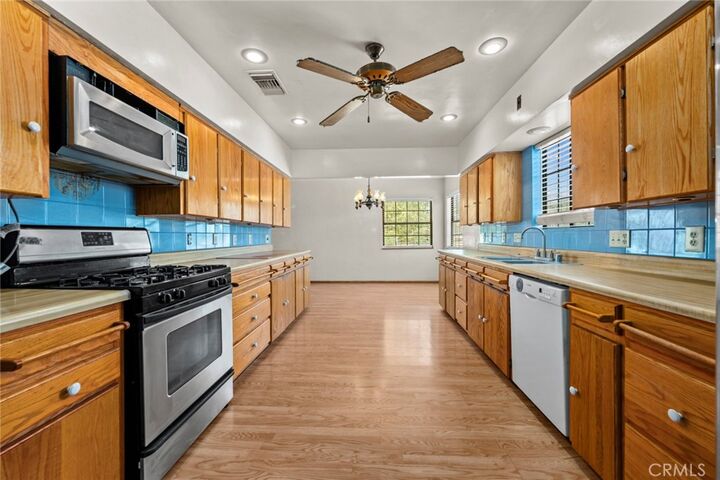 Property Photo:  165 W Avenue L  CA 92320 