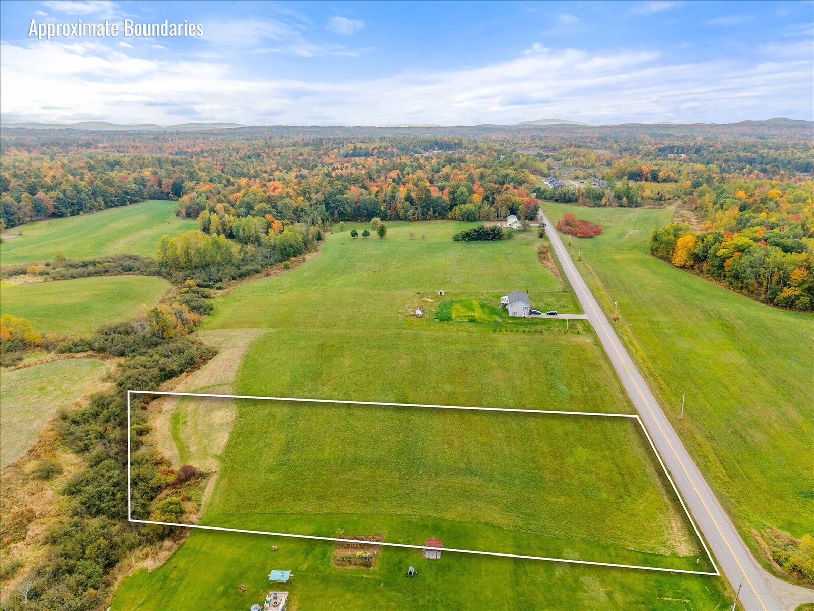 Property Photo:  M8 L7n Canaan Road  ME 04444 