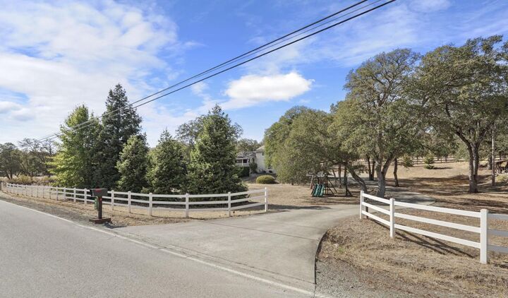 Property Photo: 3470 Berkesey Lane CA 95252