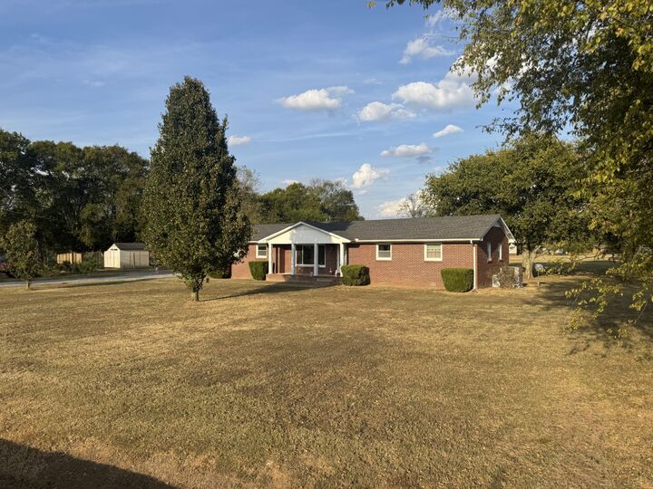 Property Photo:  2908 Midland Rd  TN 37160 