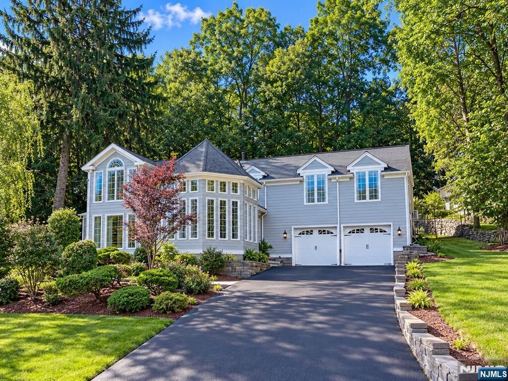 Property Photo:  35 Sunny Hill Road  NJ 07801 