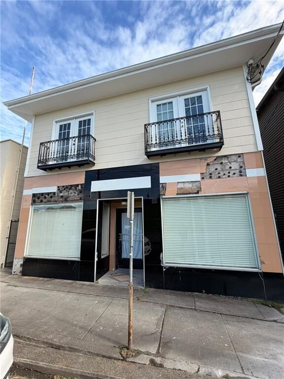 Property Photo:  710 1st Street  LA 70053 