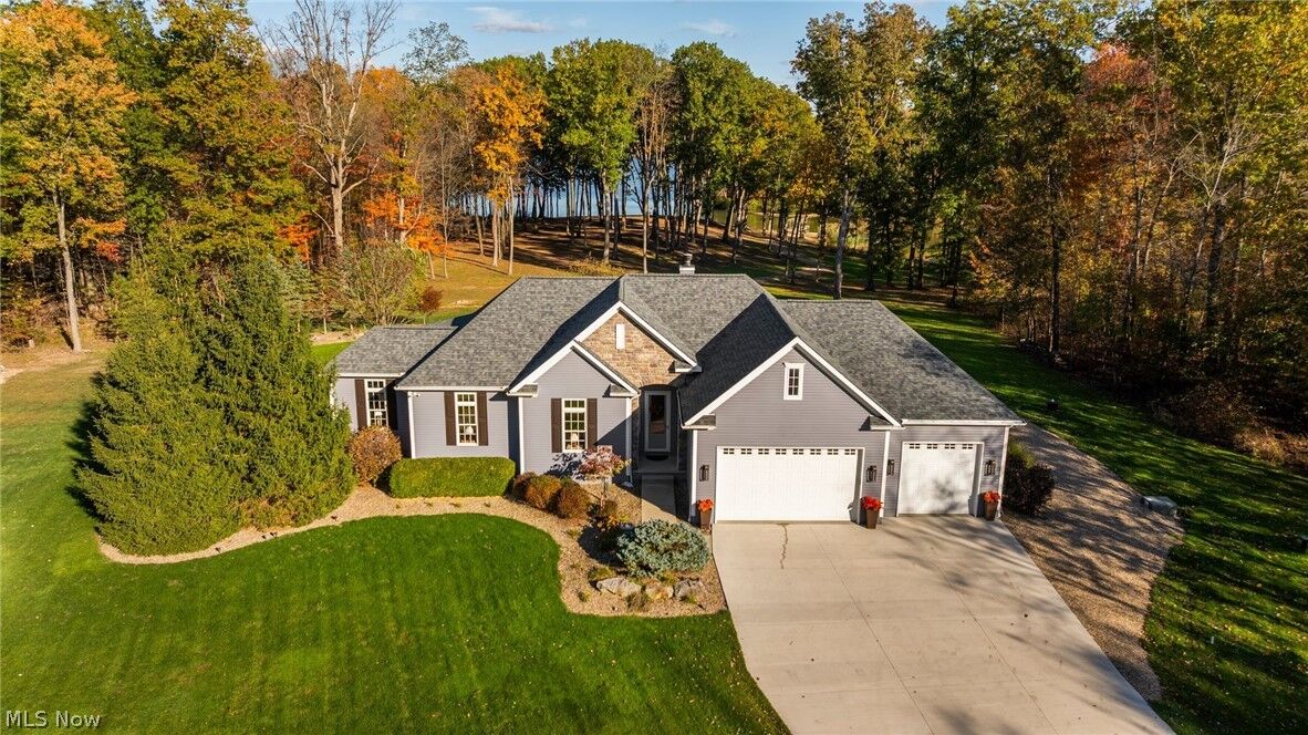 Property Photo: 2235 S Mahoning Road OH 44429