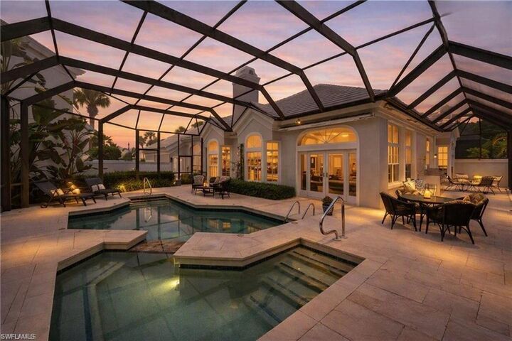 Property Photo:  15248 Devon Green Ln  FL 34110 