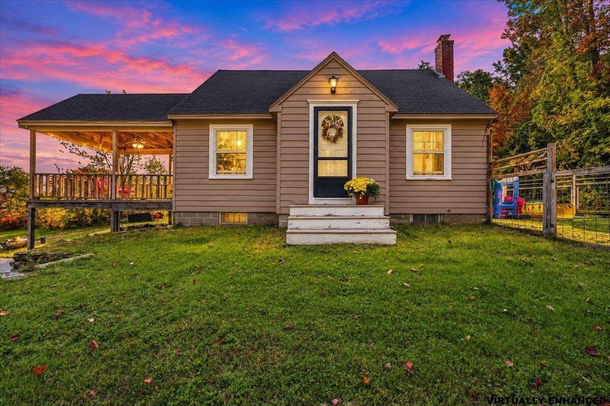Property Photo:  16 Gile Road  NH 03077 