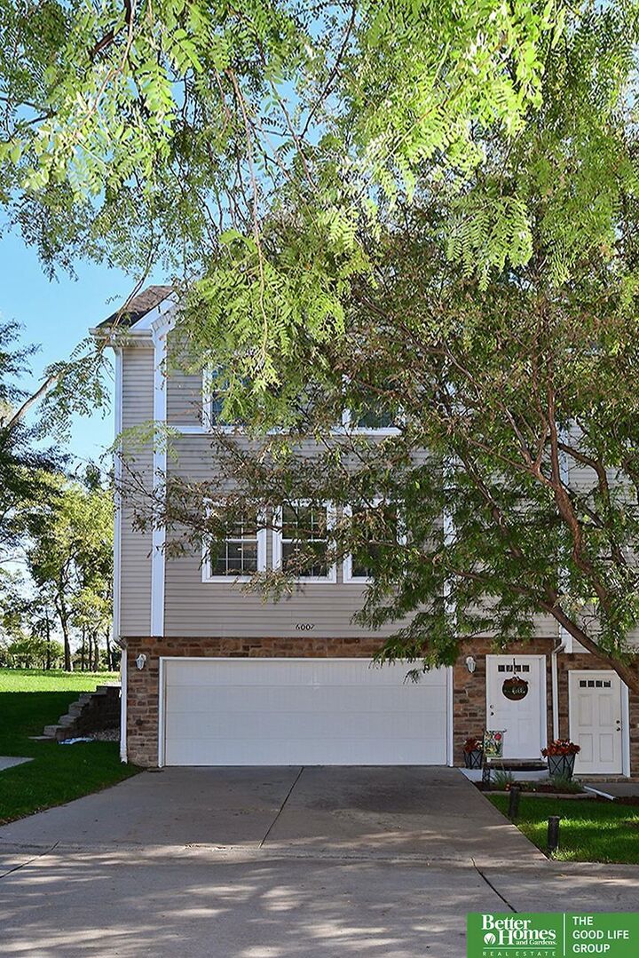 Property Photo:  6007 N 167th Plaza  NE 68116 