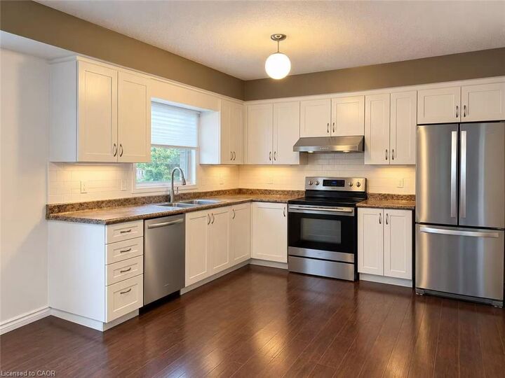 Property Photo:  470 Trembling Aspen Avenue  ON N2T 2T4 