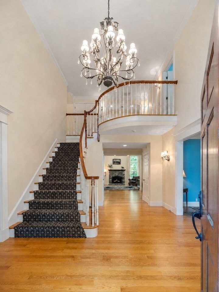 Property Photo:  12 Olde Hickory Path  MA 01581 