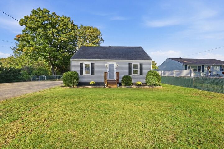 Property Photo:  19 Cherry Street  MA 01030 