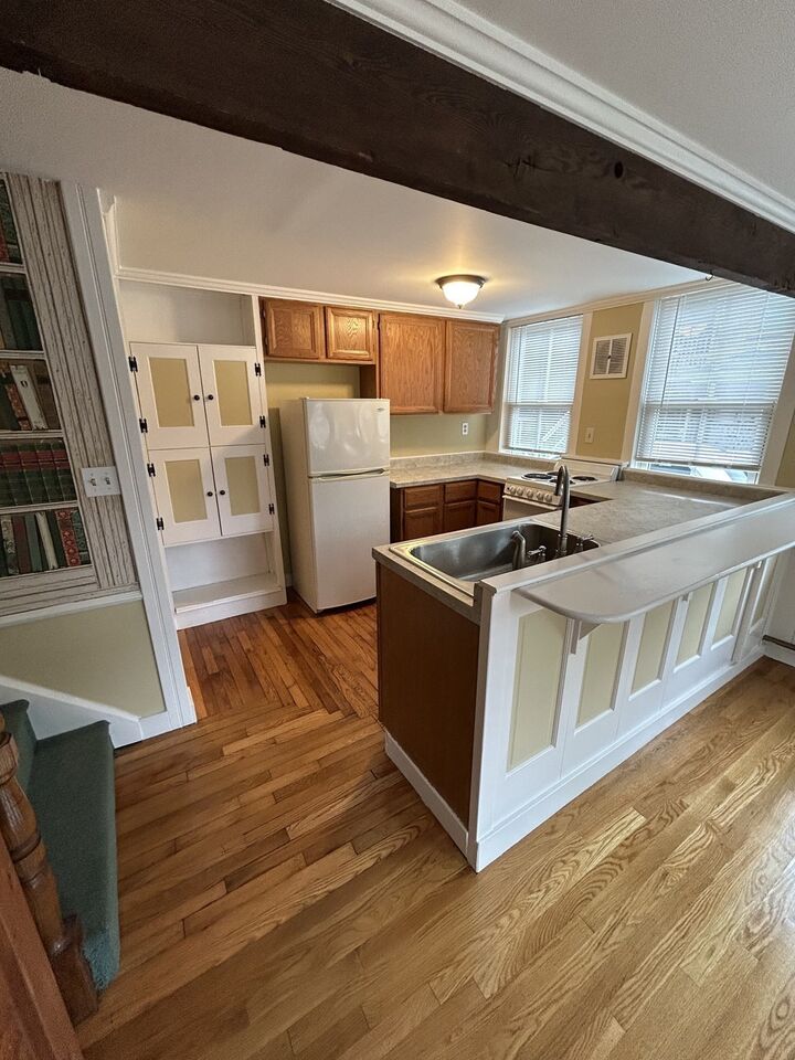 Property Photo:  208 Union Street 2  MA 01721 