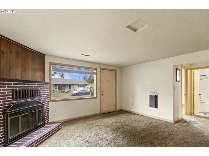 Property Photo:  973 I St  WA 98671 