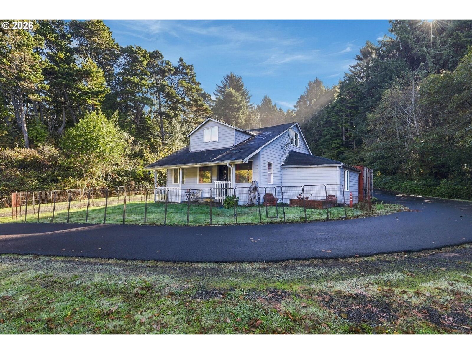 Property Photo: 2740 SE Highway 101 OR 97367