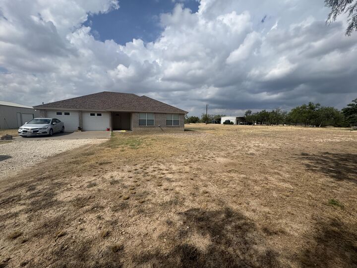 Property Photo: 11605 Knickerbocker Road TX 76905
