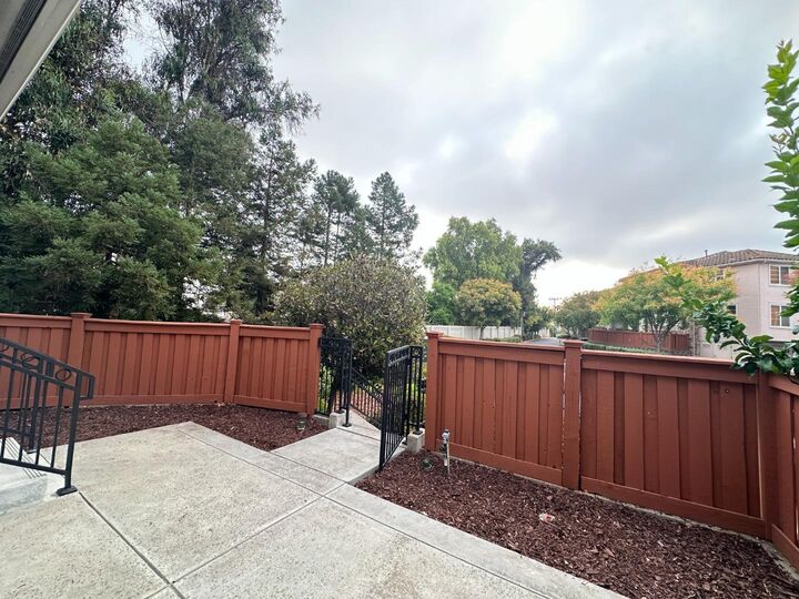Property Photo:  223 Vista Roma Way  CA 95136 