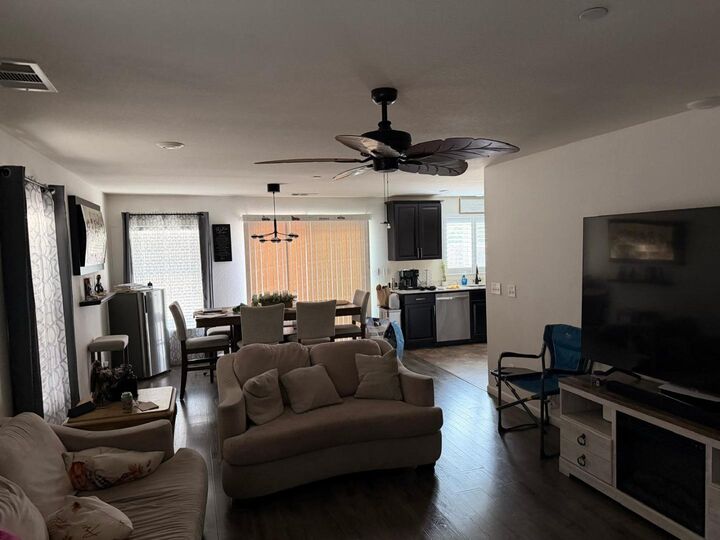 Property Photo: 4012 Trieste Circle CA 95205