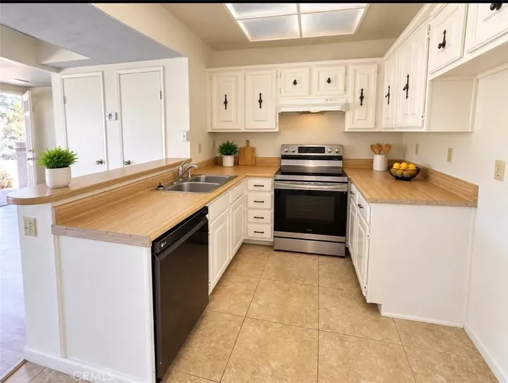 Property Photo:  2265 Bradford  CA 92346 