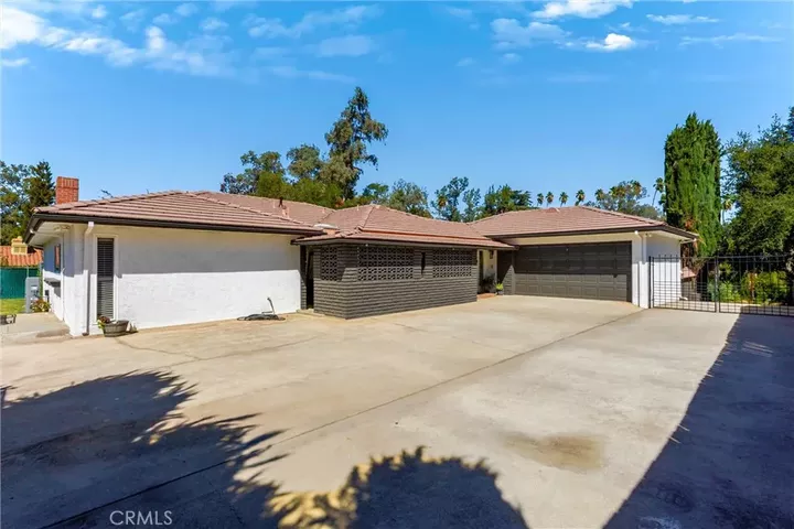 Property Photo:  1306 Garden  CA 92373 
