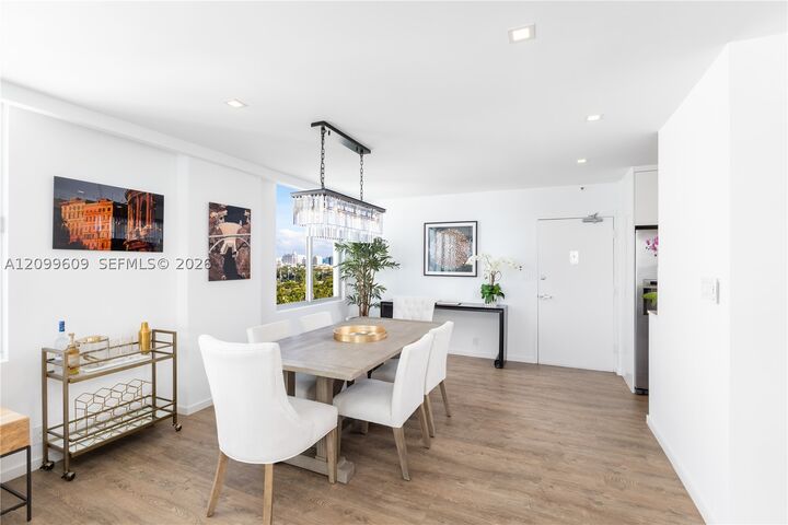 Property Photo:  1000 West Ave 1011  FL 33139 